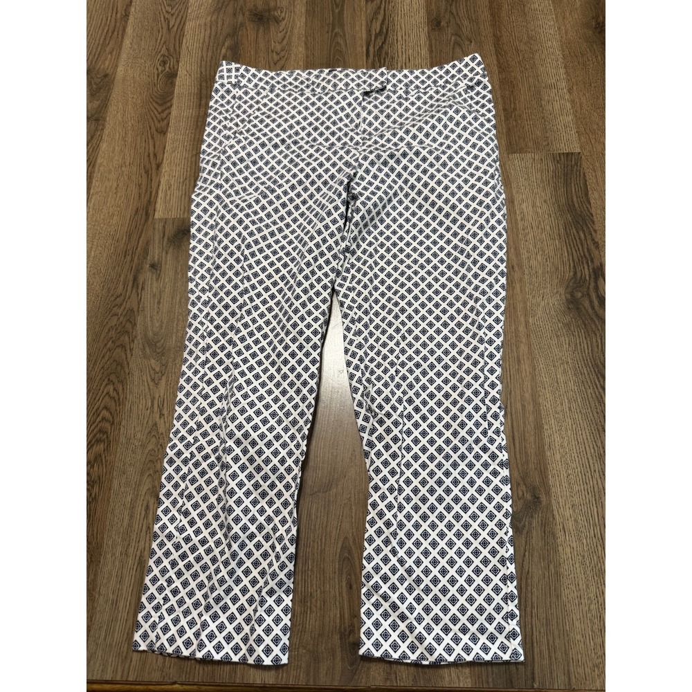 Audrey & Celine Pants, Women's Size 8, White Blue, Allover print, Straight Leg